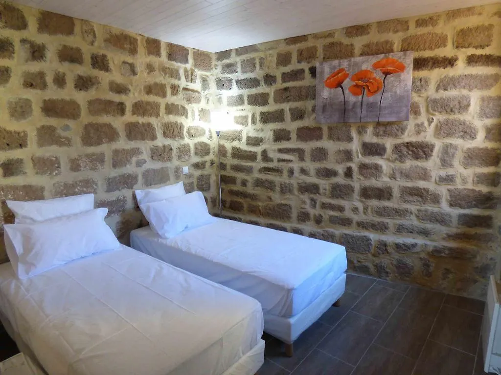 Hameau De Gratte Villa Faugeres  Vakantiehuis